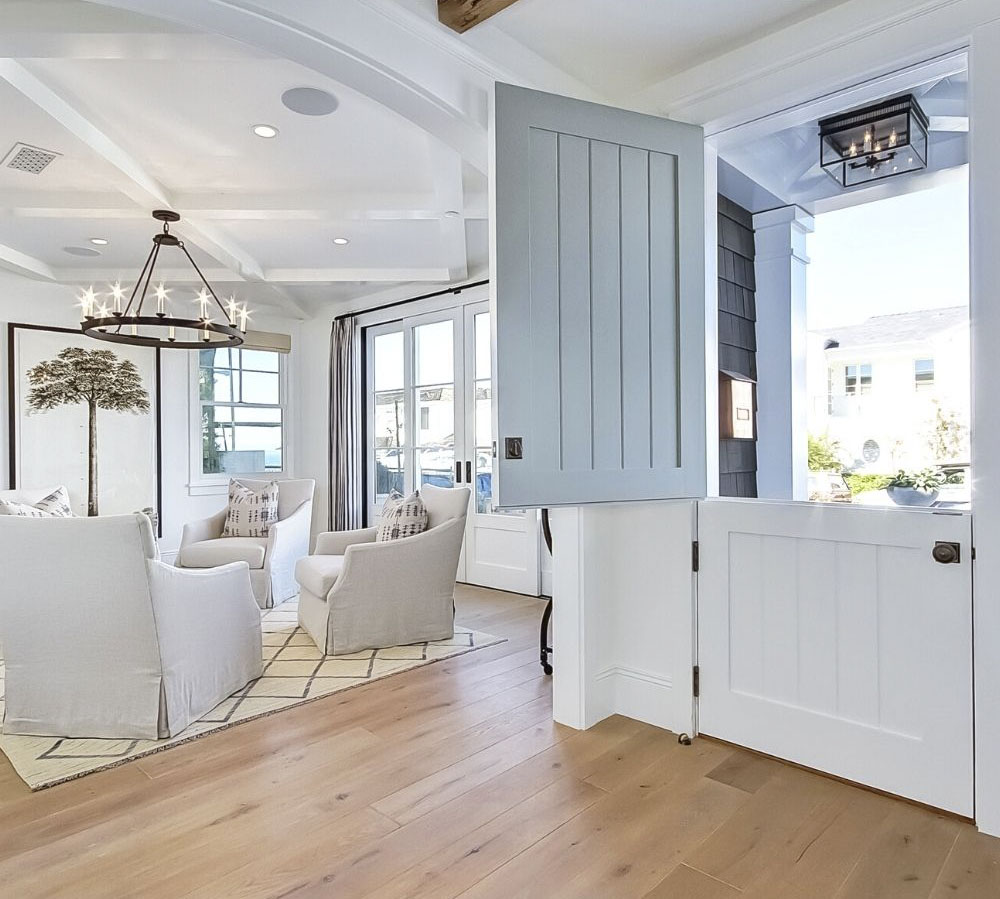 Dutch door and Foyer